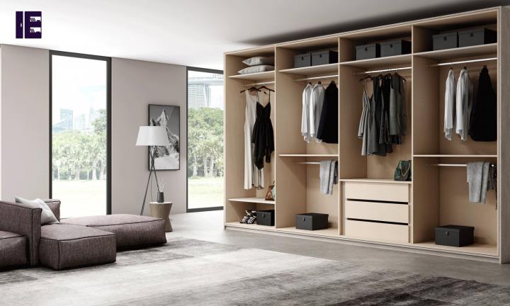 Exclusive Guide to Buying a Fitted Wardrobe in the UK