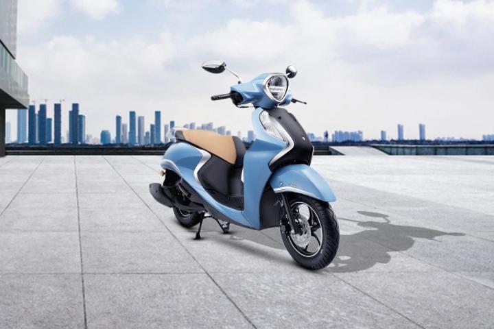 Buy a Scooter Online on EMI at Bajaj Mall