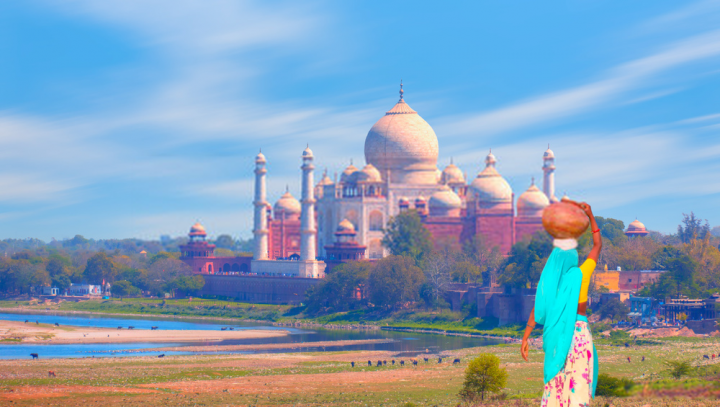 Not to Miss Top 5 Amazaing Places to Visit in Agra City